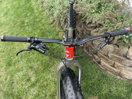 Cannondale Fat CAAD1 2017- FAT Bike Medium - Fresh Stock Dated December 2025