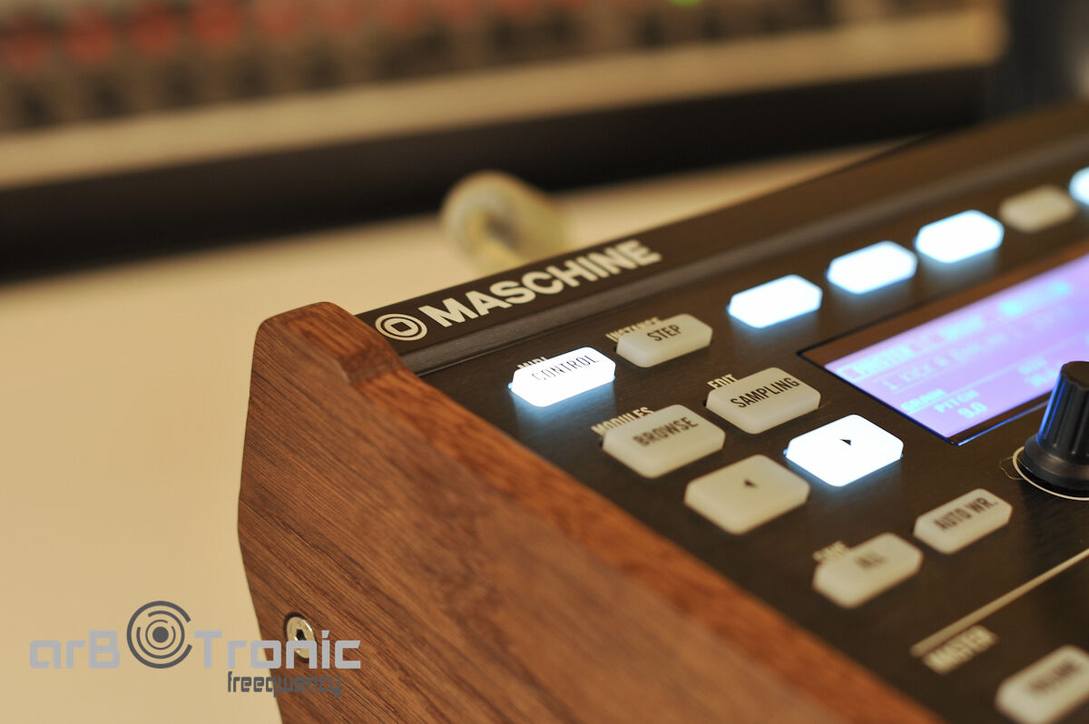 Native Instruments Maschine MK1 MK2 Real Wood Side Panel Wooden Stand - Fresh Stock Dated December 2025