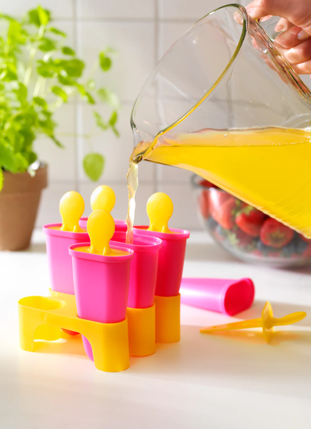 Ikea Chosigt Ice Pop Popsicle Maker Mold  Frozen Fruit  Juice Smoothie NO BPA - Fresh Stock Dated February 2026