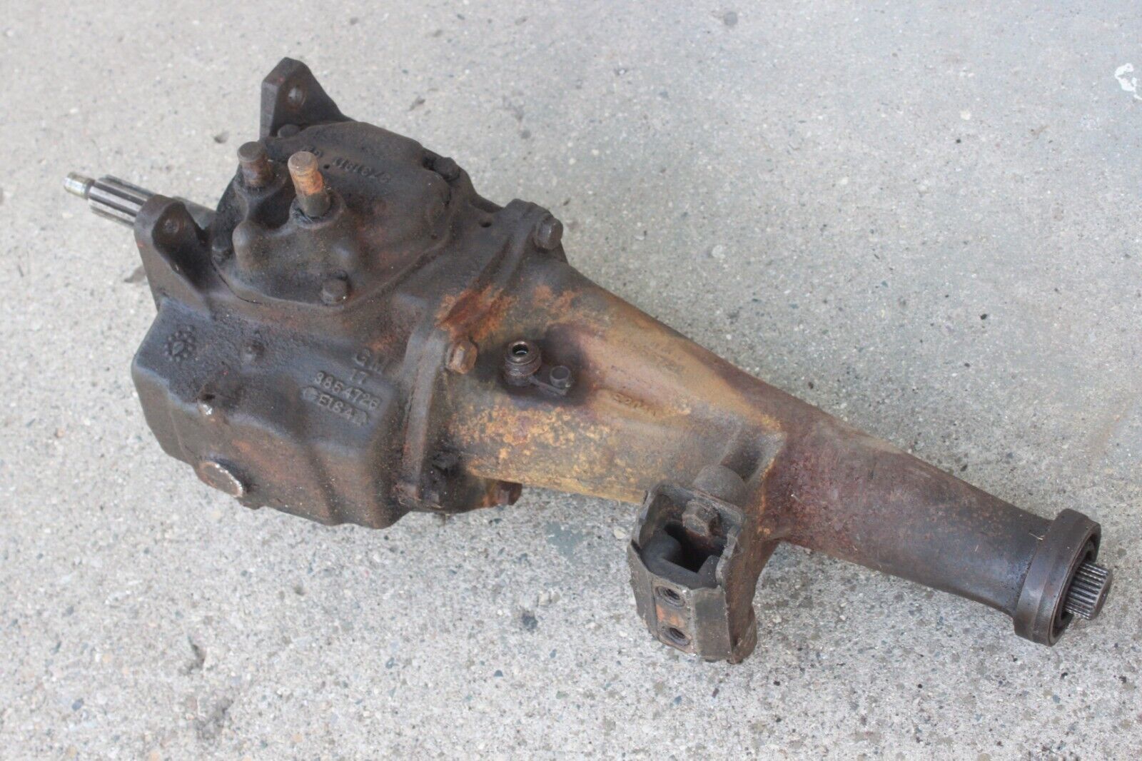 Original 1958-64 Chevrolet Saginaw 3-Speed Manual Transmission 3854726 3731911 - Fresh Stock Dated December 2025