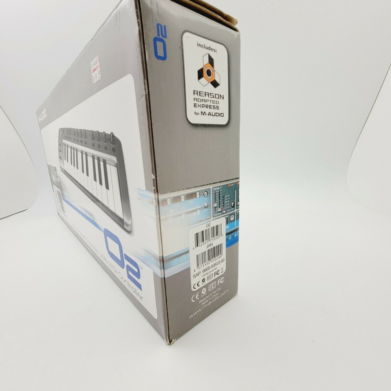 M-Audio O2 25-Key Ultra-Thin Mobile USB MIDI Controller in Original Box - Fresh Stock Dated December 2025