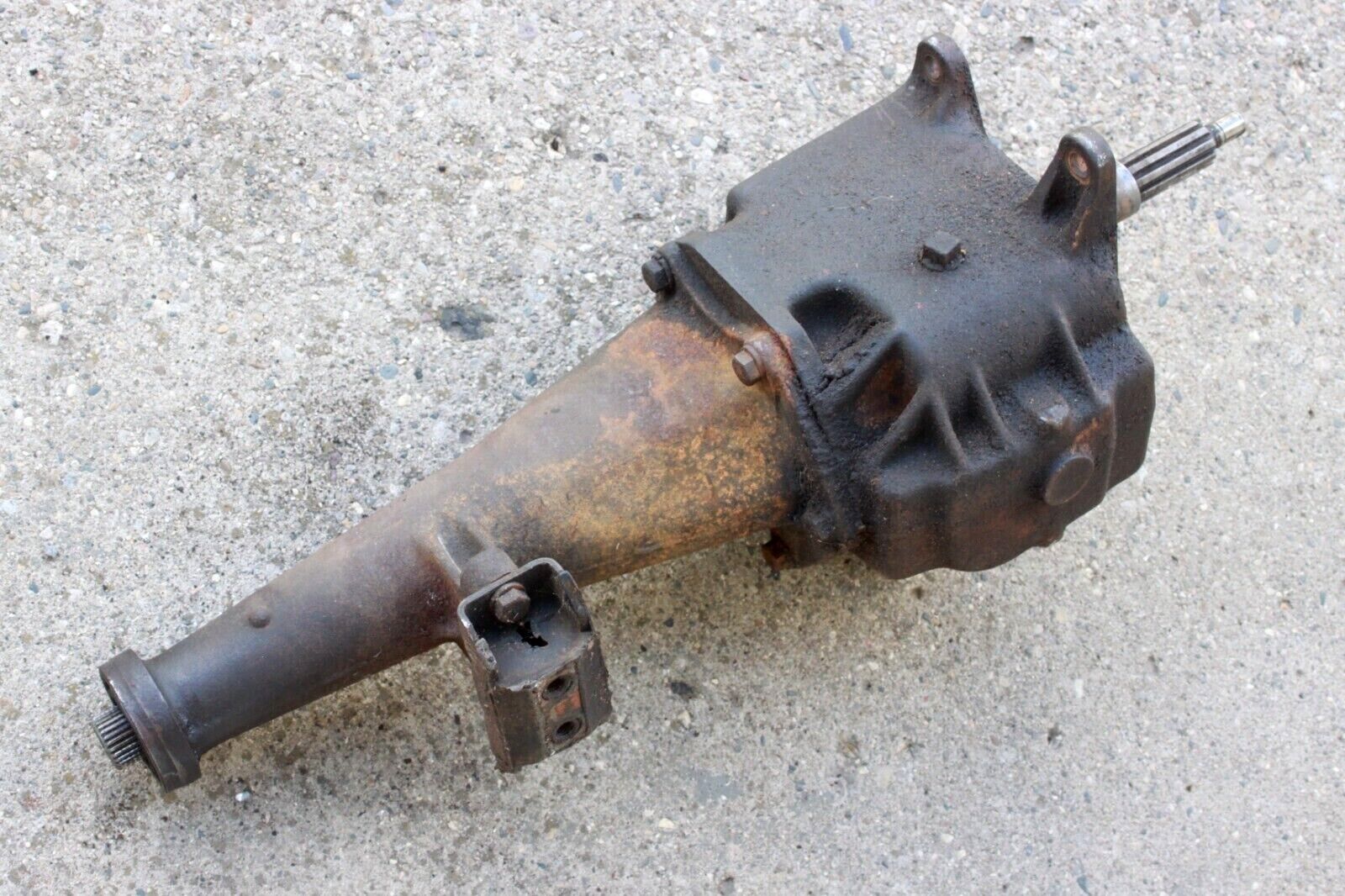 Original 1958-64 Chevrolet Saginaw 3-Speed Manual Transmission 3854726 3731911 - Fresh Stock Dated December 2025