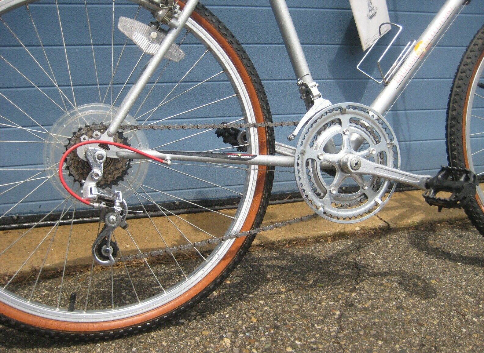 Raleigh Citysport  20 in Mtn City Bike Silver 12 speed - Fresh Stock Dated December 2025