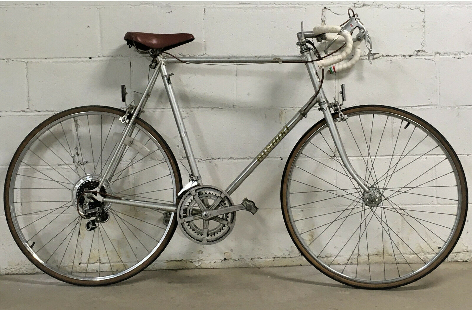 Nishiki Sport  61 cm Road Bike Silver READ - Fresh Stock Dated December 2025