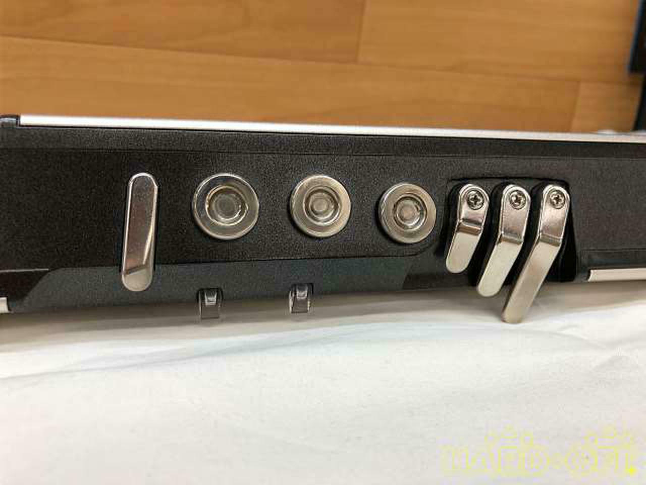 Akai EWI4000S White Wireless Electronic Wind Synthesizer in good condition - Fresh Stock Dated December 2025