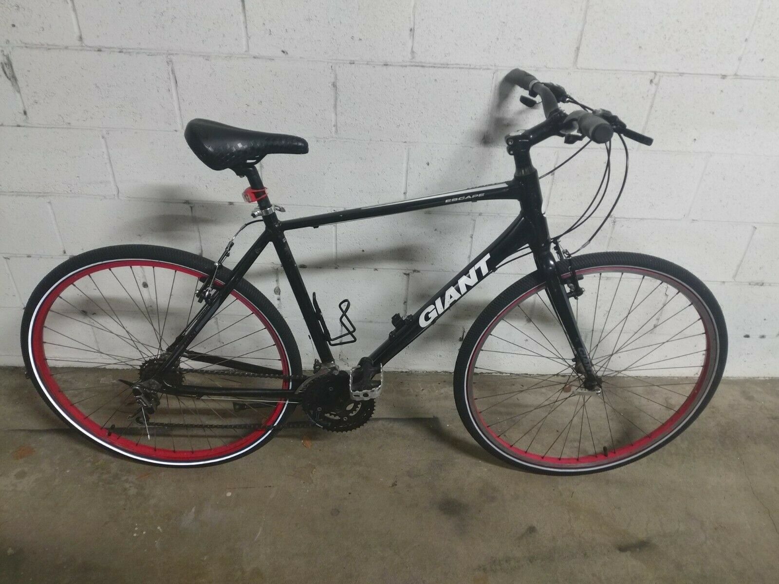 Giant Escape (Local Pick-up Only) - Fresh Stock Dated January 2026