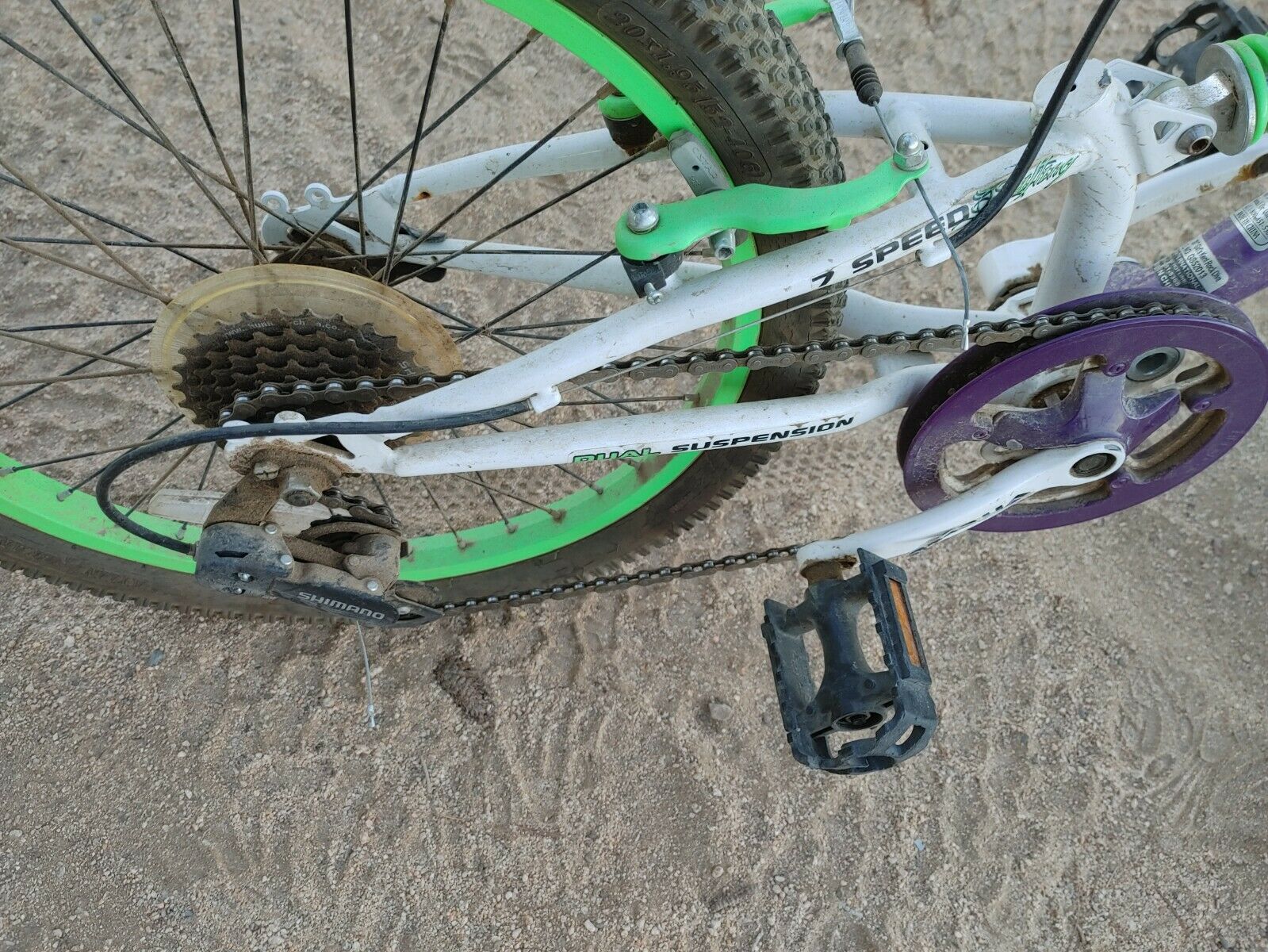 Girls 20 inch Mountain Bike 7 Speed - Fresh Stock Dated January 2026