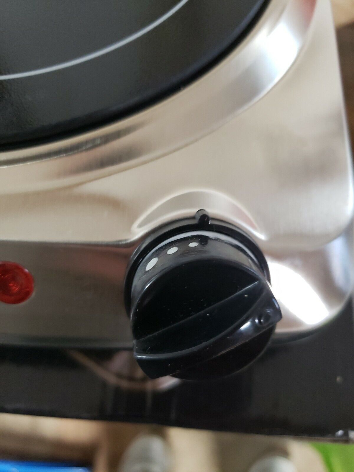 OVENTE BGI101S PORTABLE INFRARED COOKTOP Used Q - Fresh Stock Dated February 2026