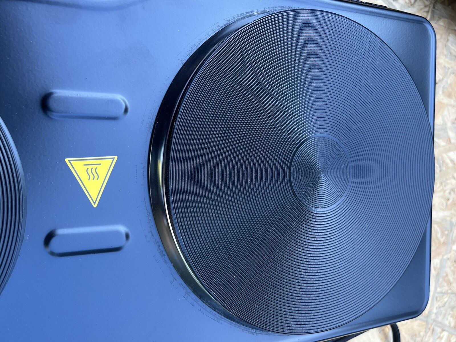 Ovente BGS102B Electric Double Burner 6 & 7 Inch Cast Iron Hot Plates, Black - Fresh Stock Dated February 2026