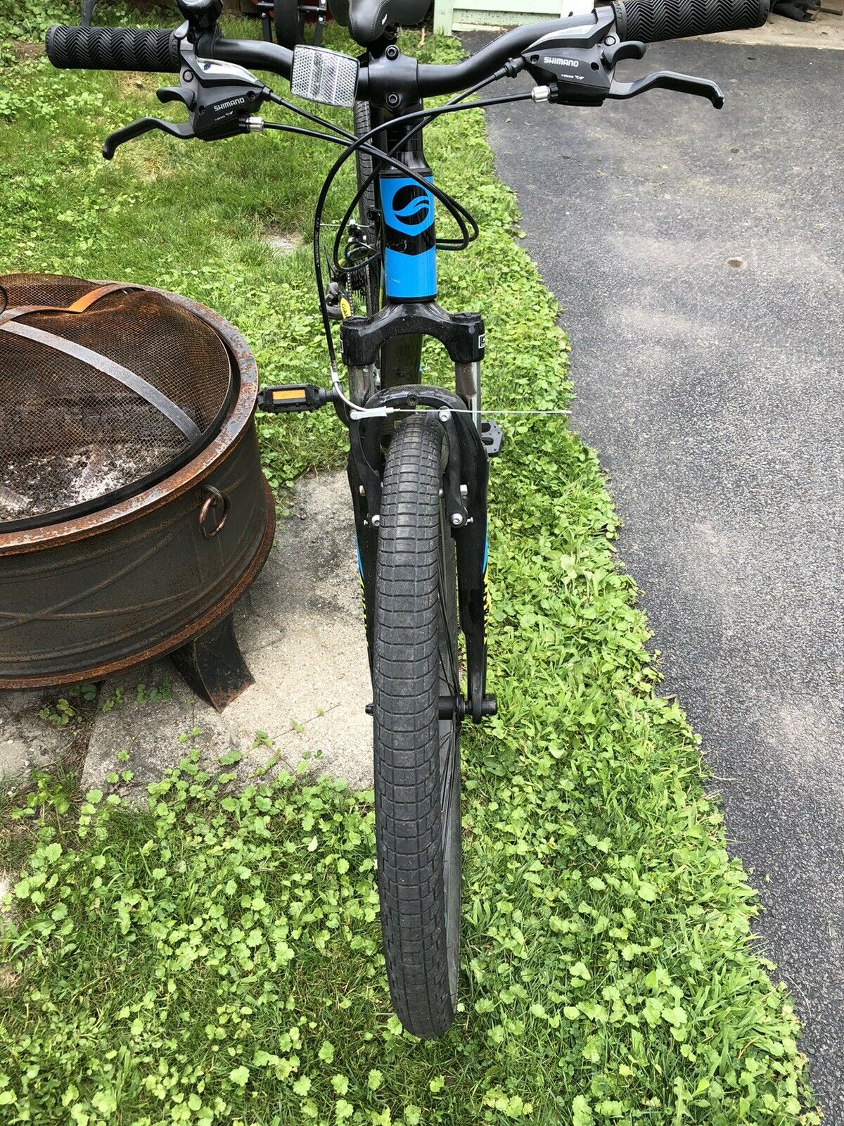 Giant Mountain Bike - Fresh Stock Dated January 2026