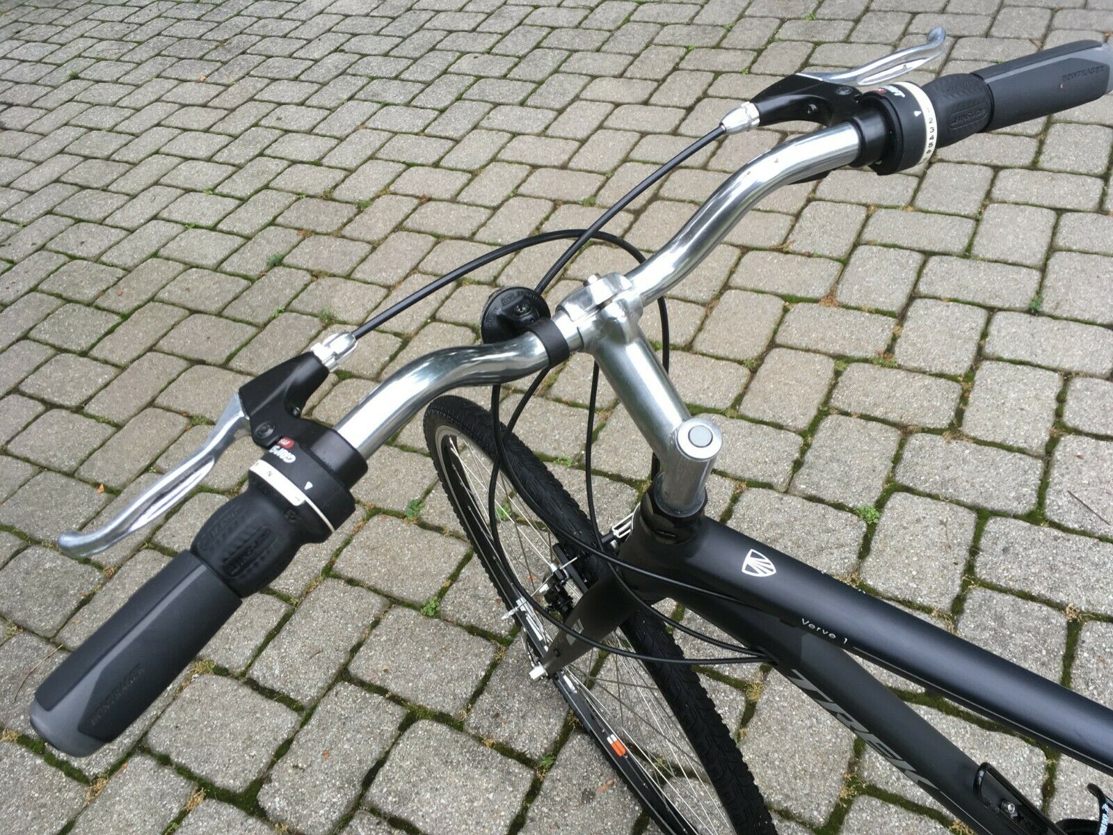 Trek Verve 1 mens bike mans large charcoal hybrid comfort bicycle - Fresh Stock Dated December 2025