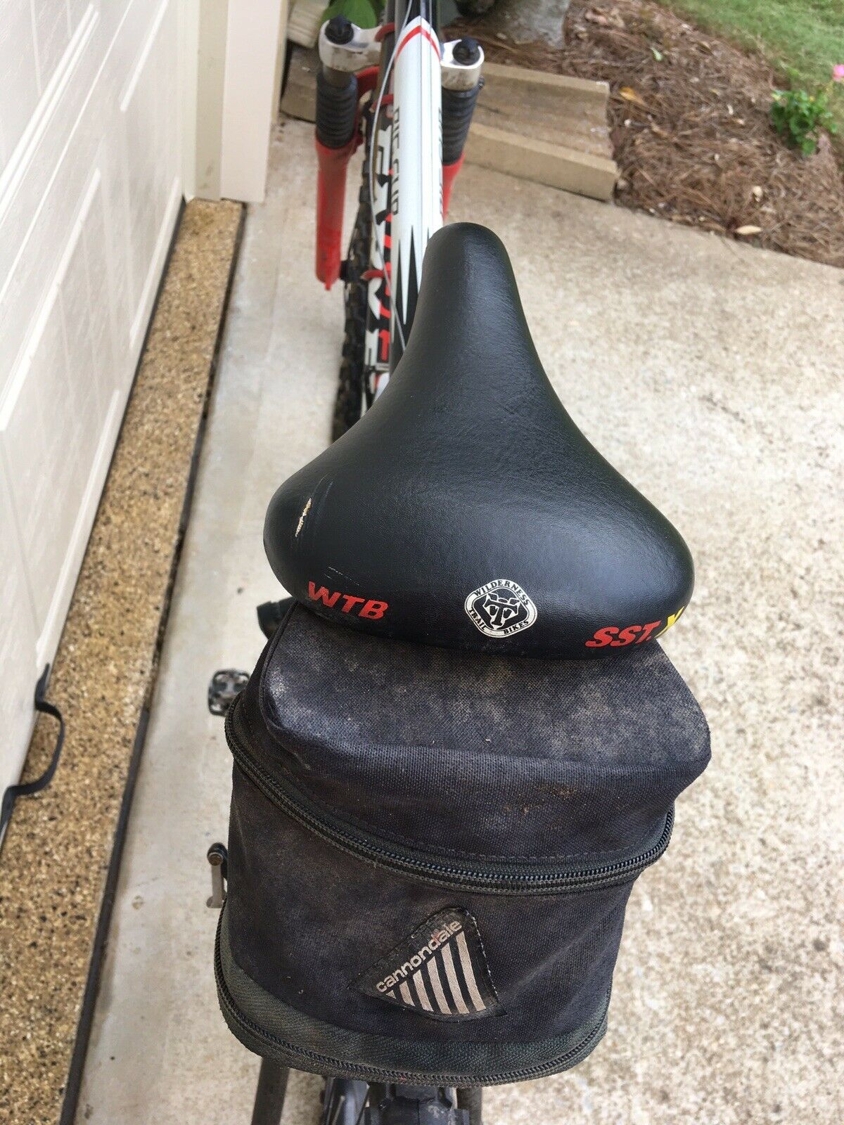 Vintage Gary Fisher Big Sur Mountain Bike w Rock Shox Shimano Bontrager - Fresh Stock Dated December 2025