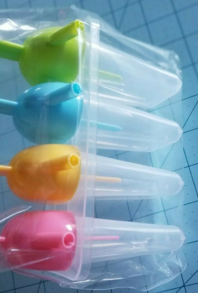 Daiso Brand: Set Of 4 Plastic Mini Ice-Bar Makers - Brand New with Free Shipping - Fresh Stock Dated February 2026