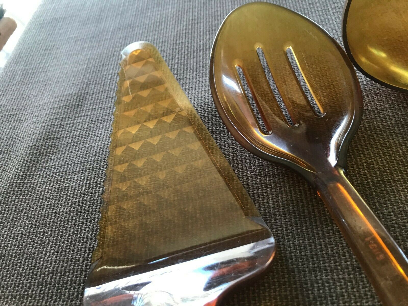 ULTRATEMP AMBER KITCHEN UTENSILS SET OF 5 MADE IN THE USA - Fresh Stock Dated February 2026