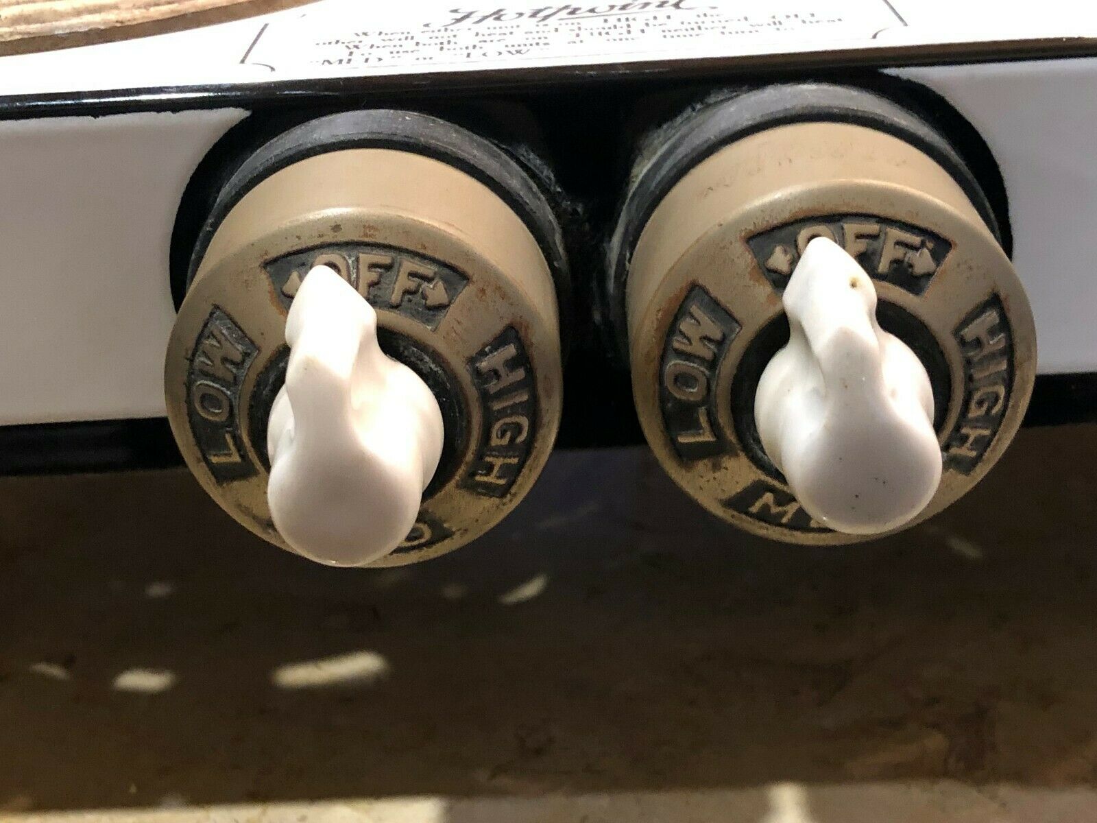 Rare Antique 1930's Hotpoint Enamel 2 Burner Stove - Fresh Stock Dated February 2026