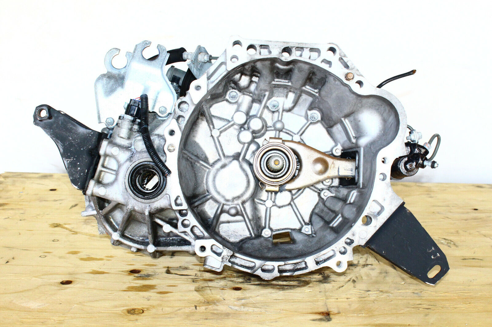 2003-2008 Toyota Corolla Matrix Vibe 5 Speed Manual Transmission 1.8L 1ZZFE JDM - Fresh Stock Dated December 2025