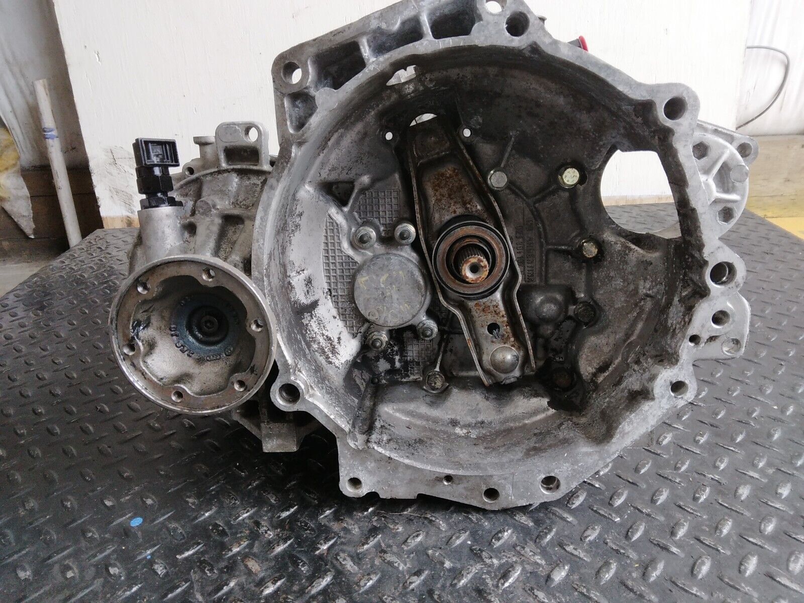 2001-2007 Volkswagen Golf Beetle Jetta 2.0L M/T Manual 5 Speed Transmission EGT - Fresh Stock Dated December 2025