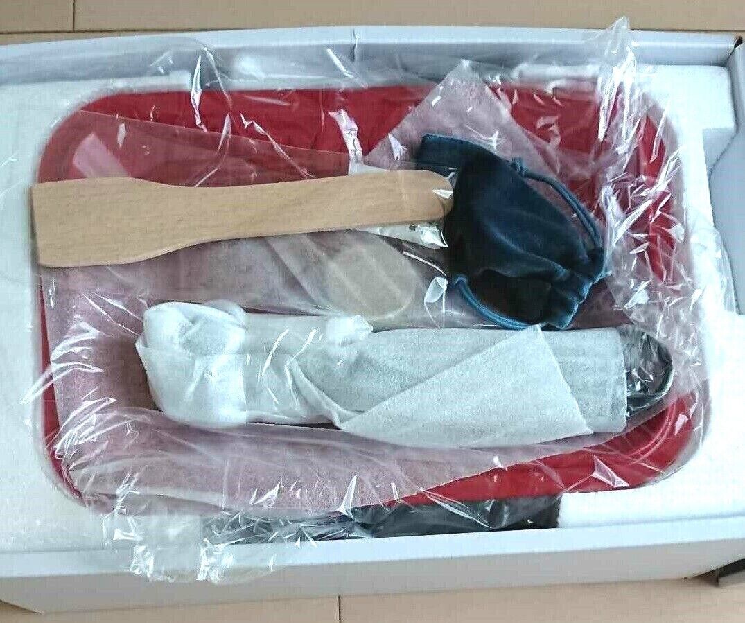 Bruno Hello Kitty Electric Griddle Hot Plate Limited Engraving Handle Sanrio - Fresh Stock Dated February 2026