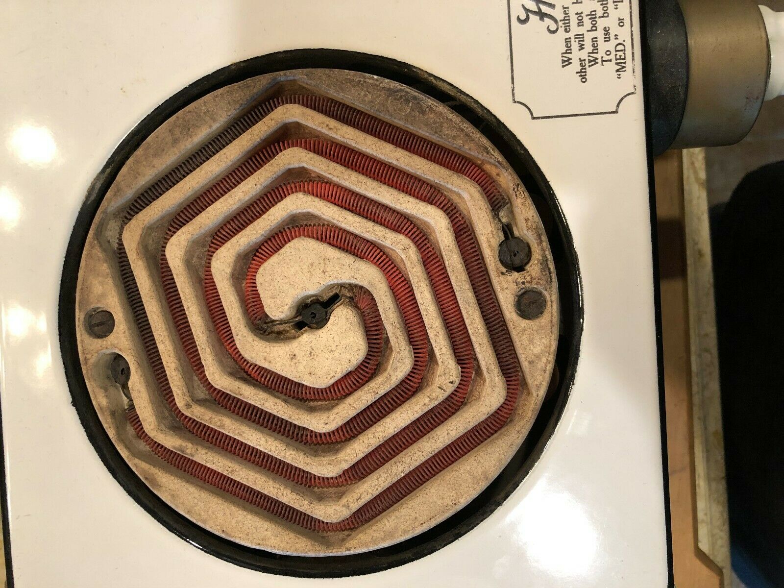 Rare Antique 1930's Hotpoint Enamel 2 Burner Stove - Fresh Stock Dated February 2026