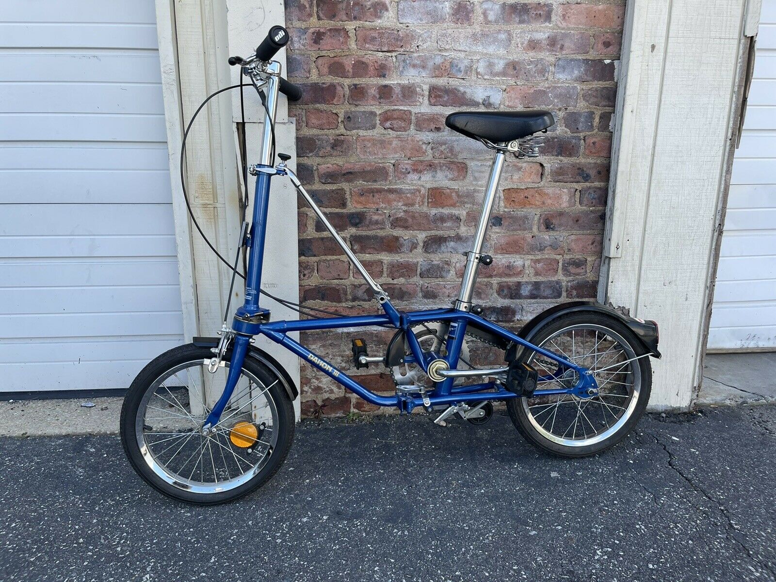 Dahon III 3 Speed Folding Bicycle - Fresh Stock Dated December 2025