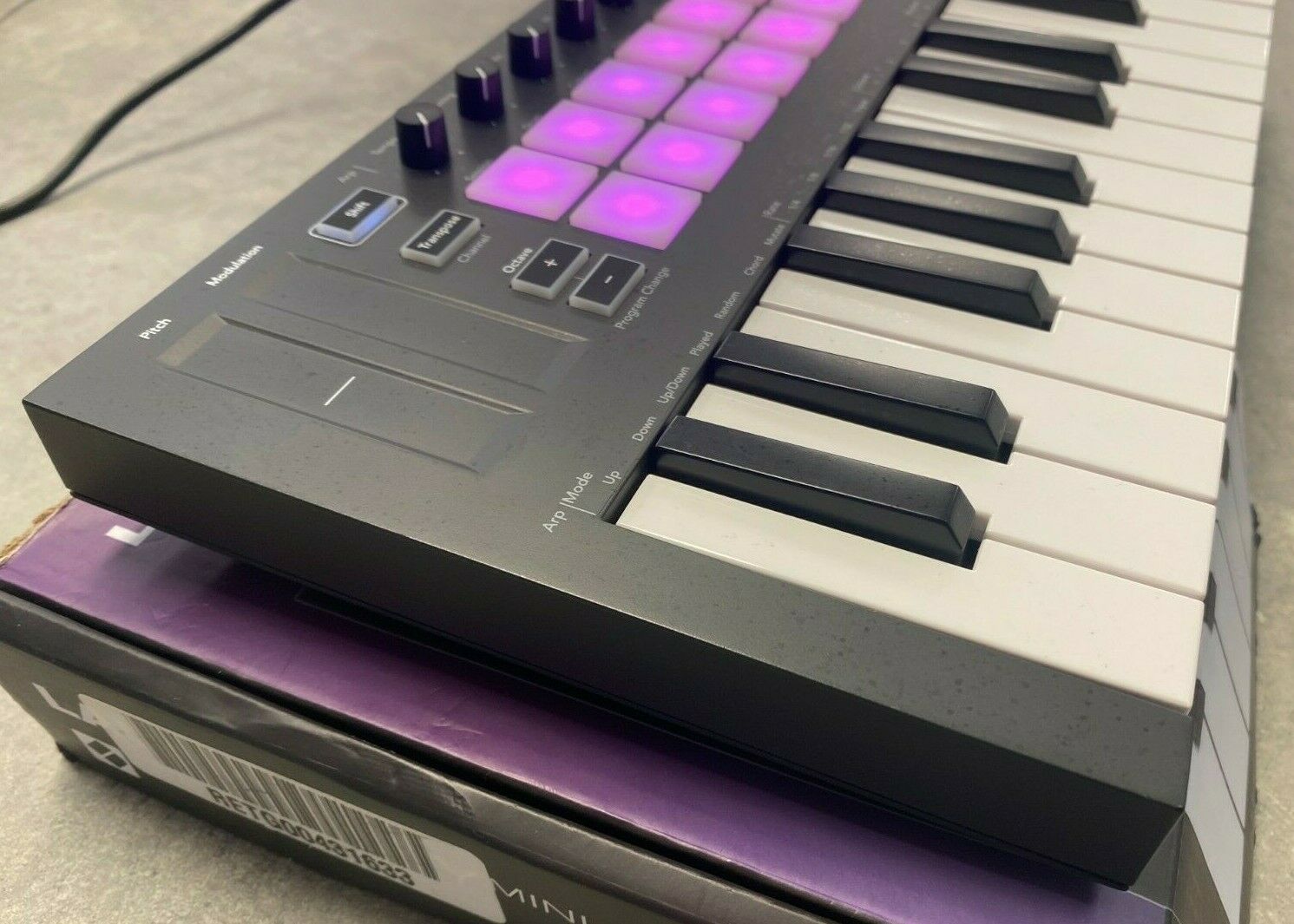Novation Launchkey Mini Mk3 25 Mini-key Midi Keyboard Controller - Ships Fast - - Fresh Stock Dated December 2025