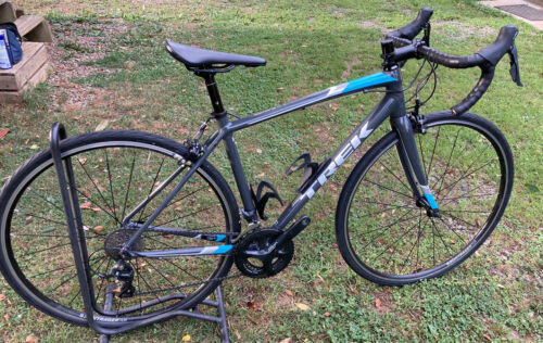 Trek Domane AL 3 Road Bike WSD 52cm Frame Fitz, Bontrager, Sora - Fresh Stock Dated December 2025