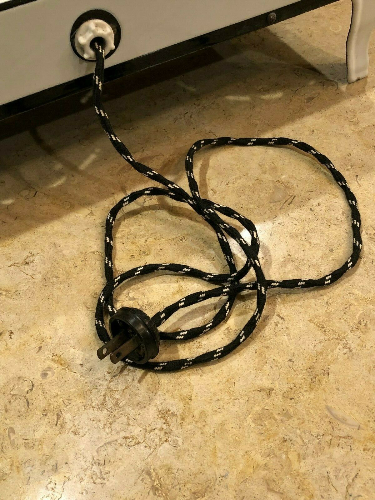 Rare Antique 1930's Hotpoint Enamel 2 Burner Stove - Fresh Stock Dated February 2026