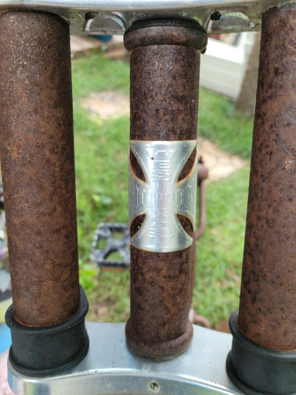 BIKE WEST COAST CHOPPERS RAT ROD THEMED PATINA RUST LOCATED IN HOLIDAY 34691 NR - Fresh Stock Dated January 2026