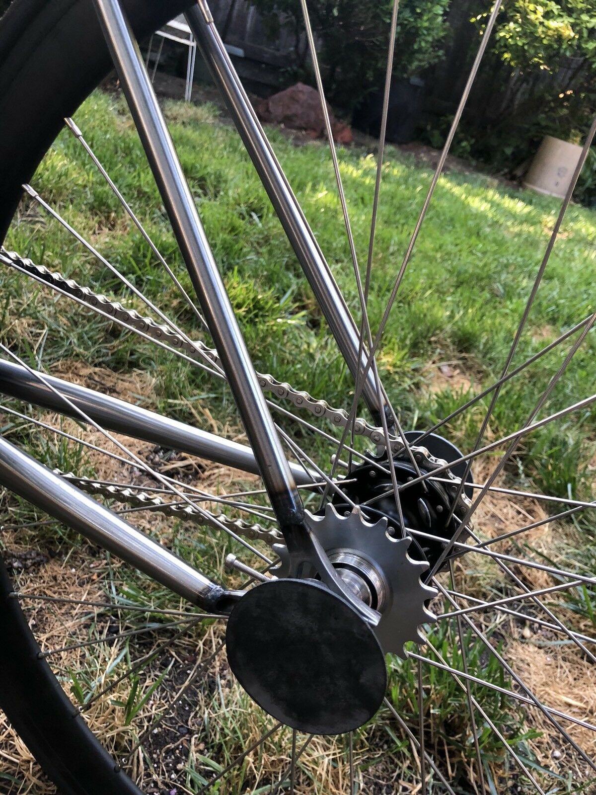 Vela Designed by RAW - Single Gear Bike - Brand Spankin’ New 'In Box' - Fresh Stock Dated January 2026