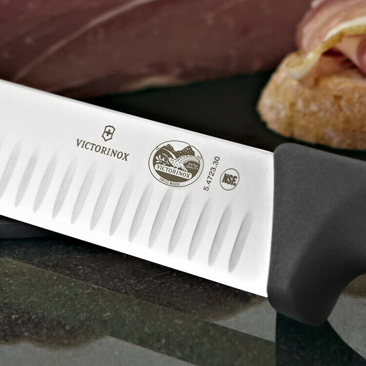 Victorinox 12