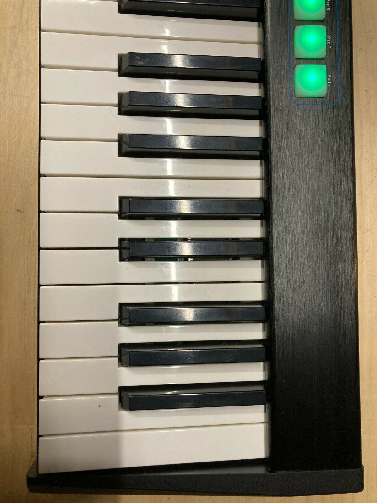 Stage Right SRK61 USB MiDi Keyboard Controller w/Pads - Free Delivery! - Fresh Stock Dated December 2025