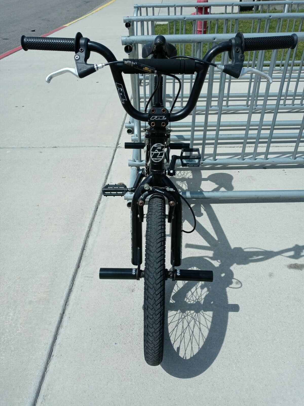 2004 Redline Recon BMX Stunt Bike. Refurbished. In Great Working Condition ;) - Fresh Stock Dated January 2026