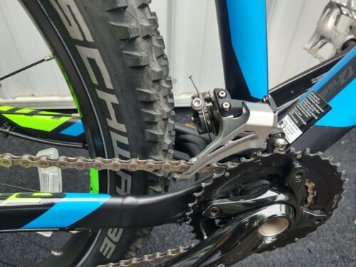 Bike Scott 720 Plus Scale  Size Large Bicycle - Fresh Stock Dated December 2025