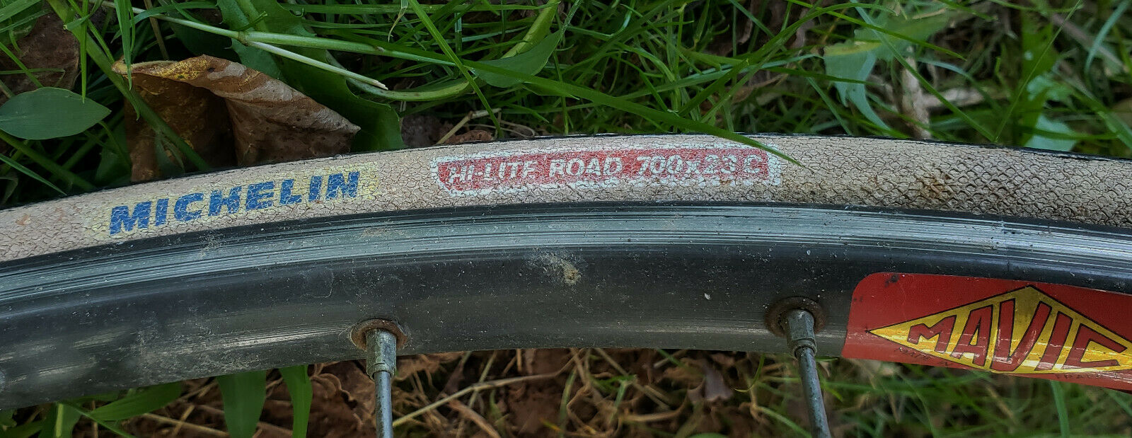 Nashbar Road MKII Racing Bike - Lightweight Aluminum 700c Tires - Fresh Stock Dated January 2026