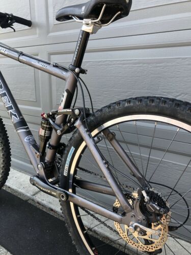 TREK Fuel 80 Full Suspension Mountain Bike XC  Rock Shox Bontrager WTB Shimano - Fresh Stock Dated December 2025