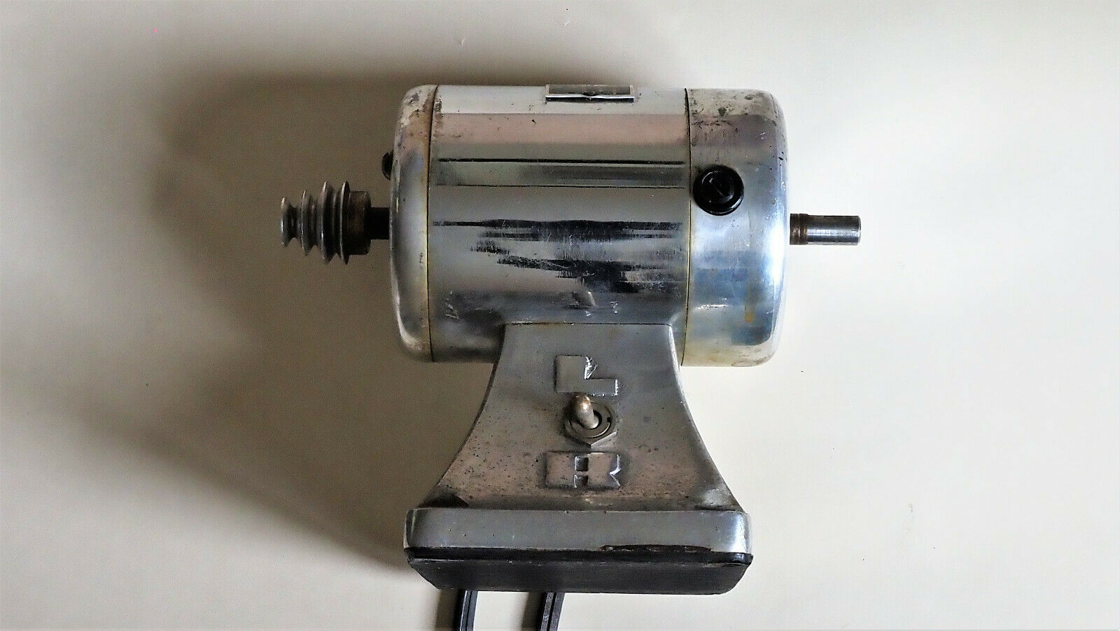 L & R WATCHMAKER’S LATHE REVERSIBLE MOTOR & FOOT PEDAL - Fresh Stock Dated December 2025