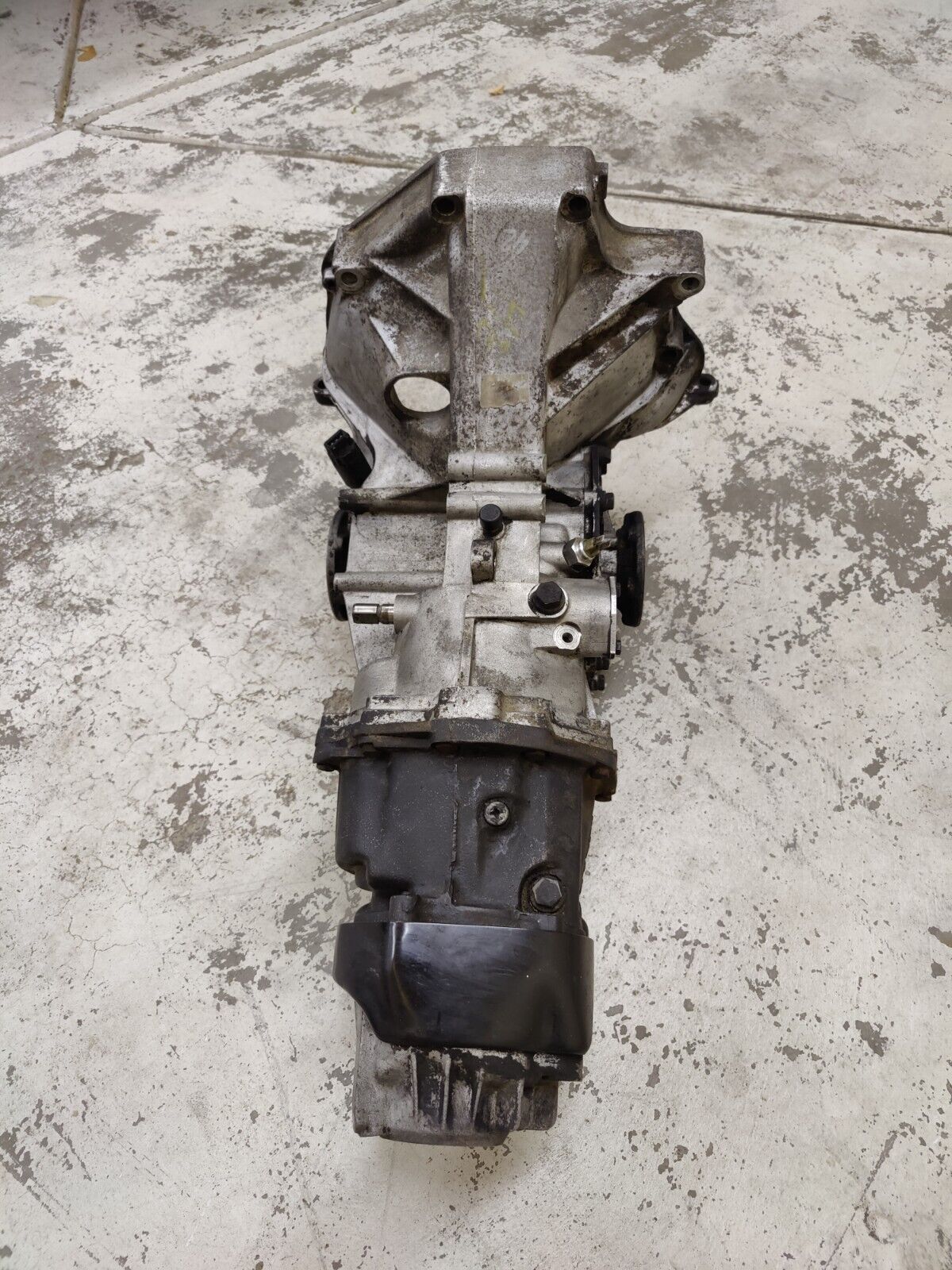 Porsche 944S 5-Speed Manual Transaxle - Code AGP - Fresh Stock Dated December 2025