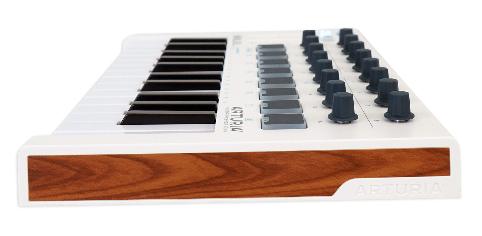 Arturia MiniLab MKII USB MIDI Bus Powered 25-key Keyboard Controller+Software - Fresh Stock Dated December 2025