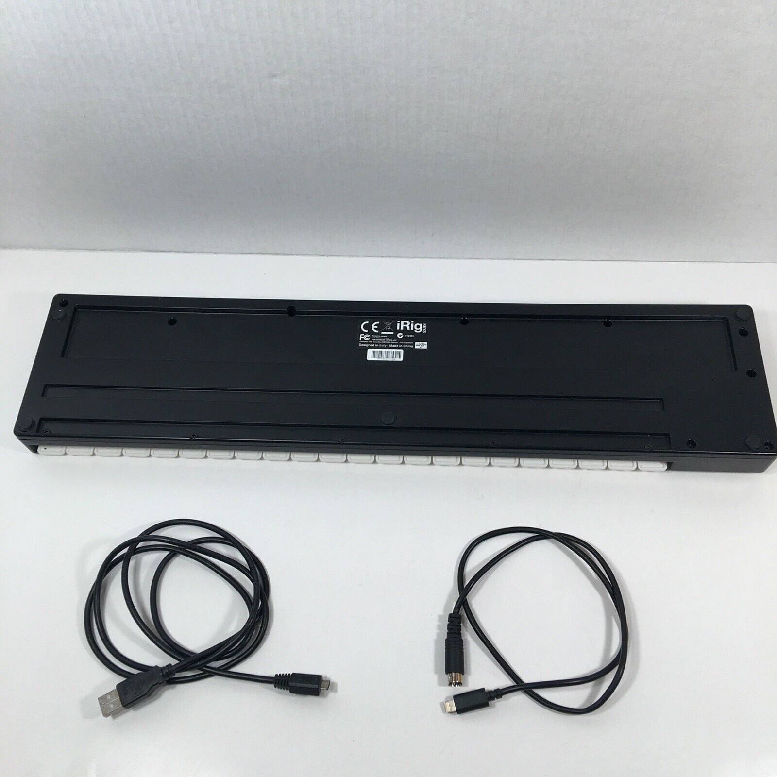 iRig Keys 37-Key Mini MIDI Keyboard Controller IK Multimedia w/Lightning Cable￼! - Fresh Stock Dated December 2025