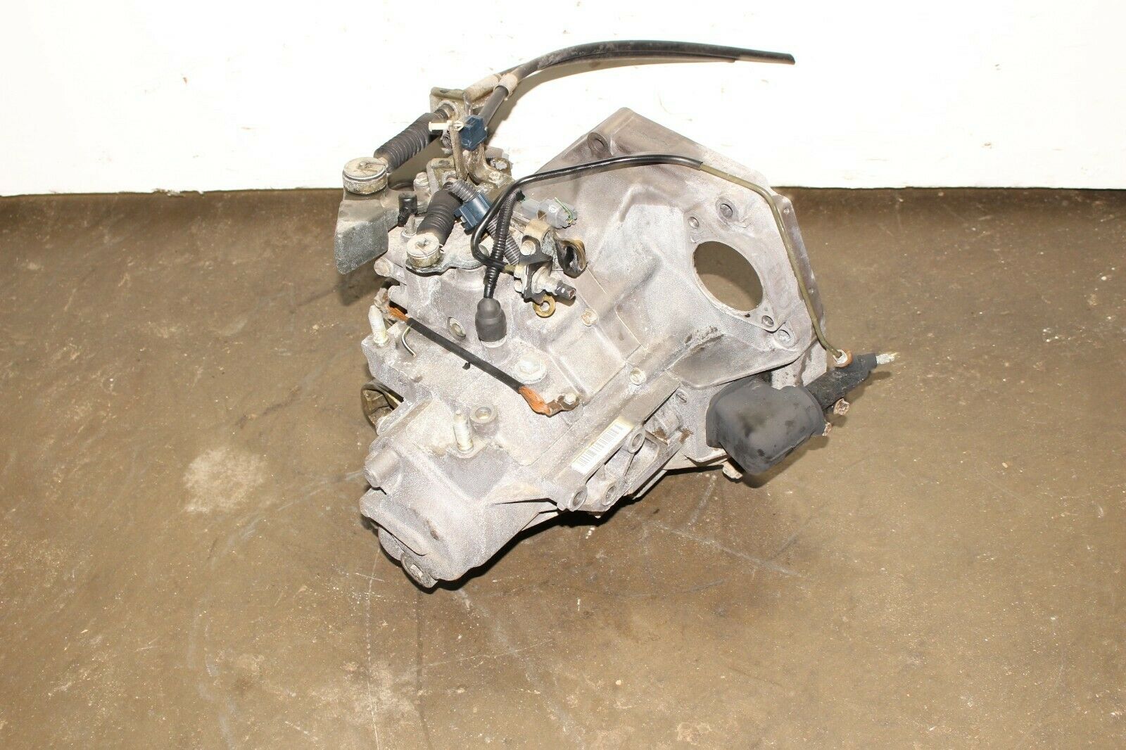 1997 1998 1999 2000 2001 HONDA CRV AWD B20B B20Z MANUAL TRANSMISSION 4X4 - Fresh Stock Dated December 2025