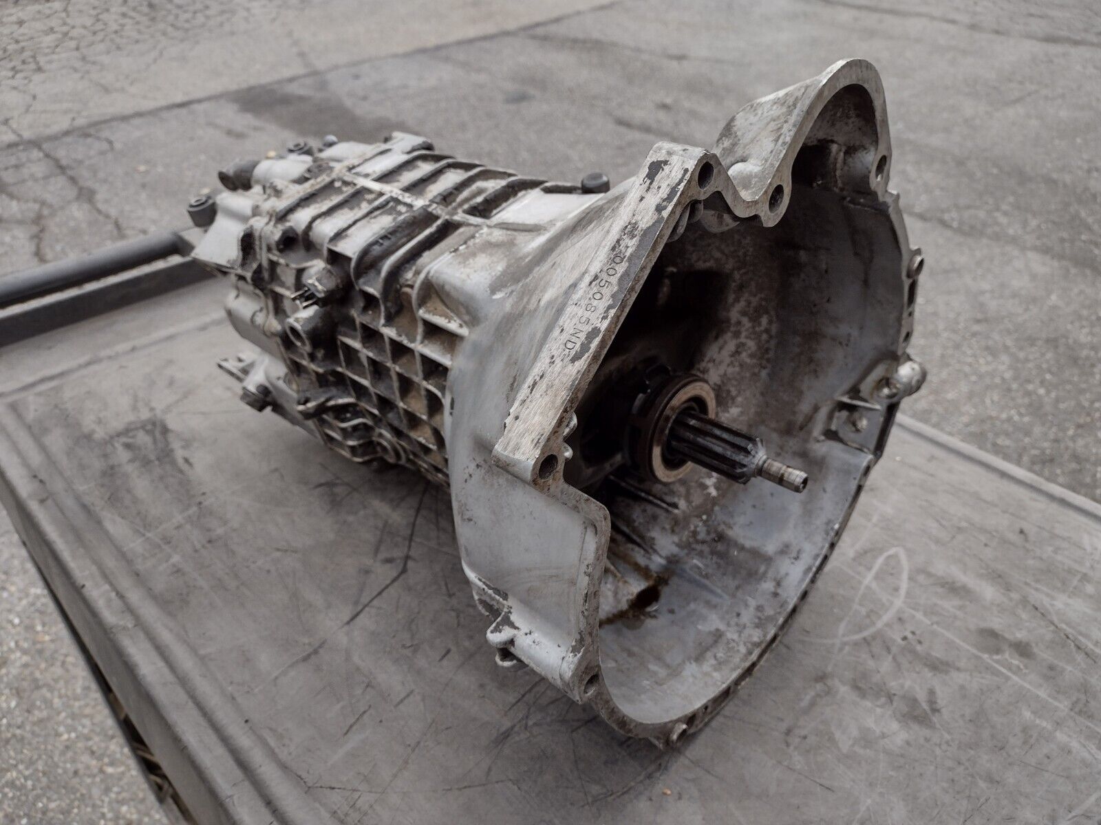 1983 BMW E24 633CSi Euro Getrag 260 5 speed manual transmission - Untested - Fresh Stock Dated December 2025