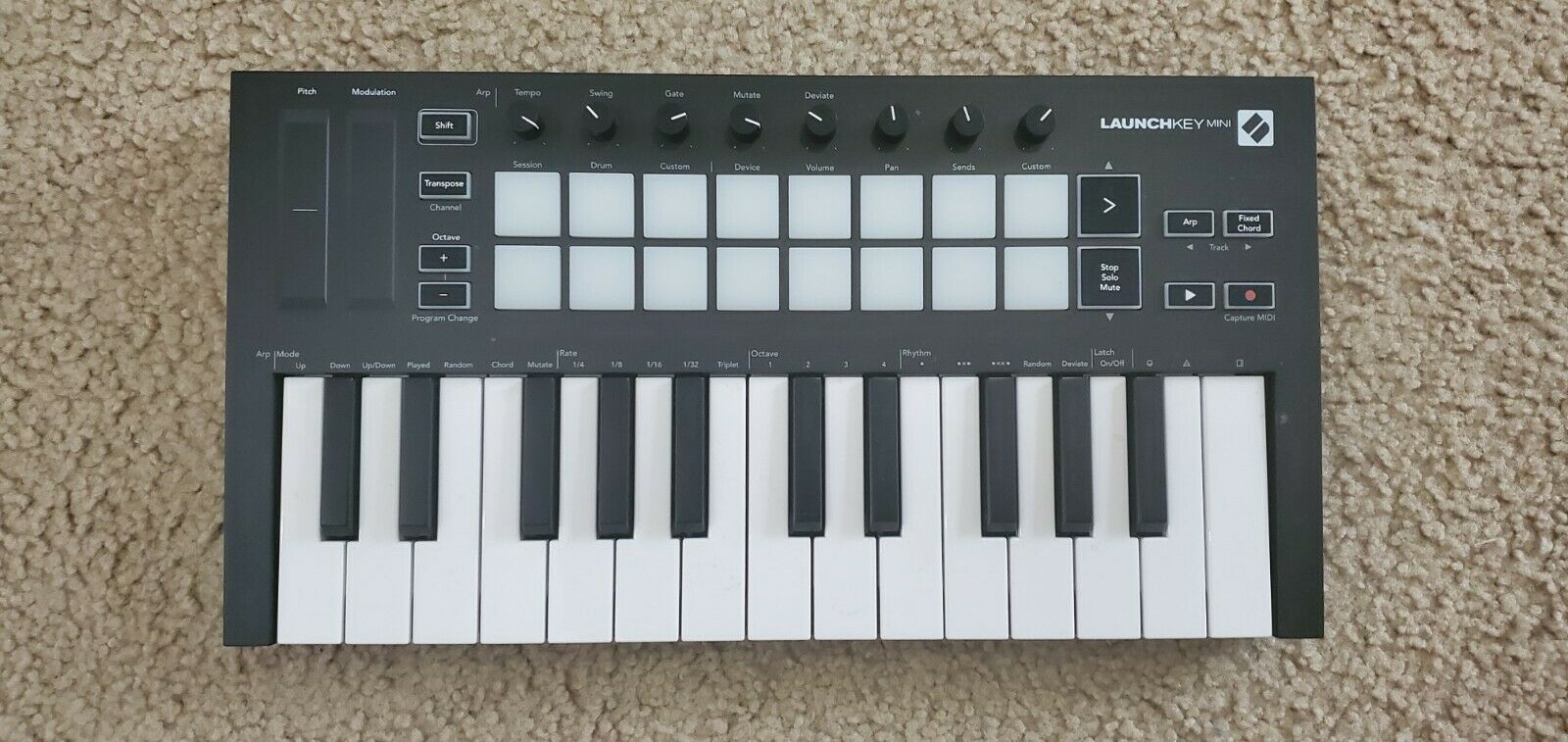 Novation Launchkey Mini mk3 MIDI controller - Lightly Used, No box - Fresh Stock Dated December 2025