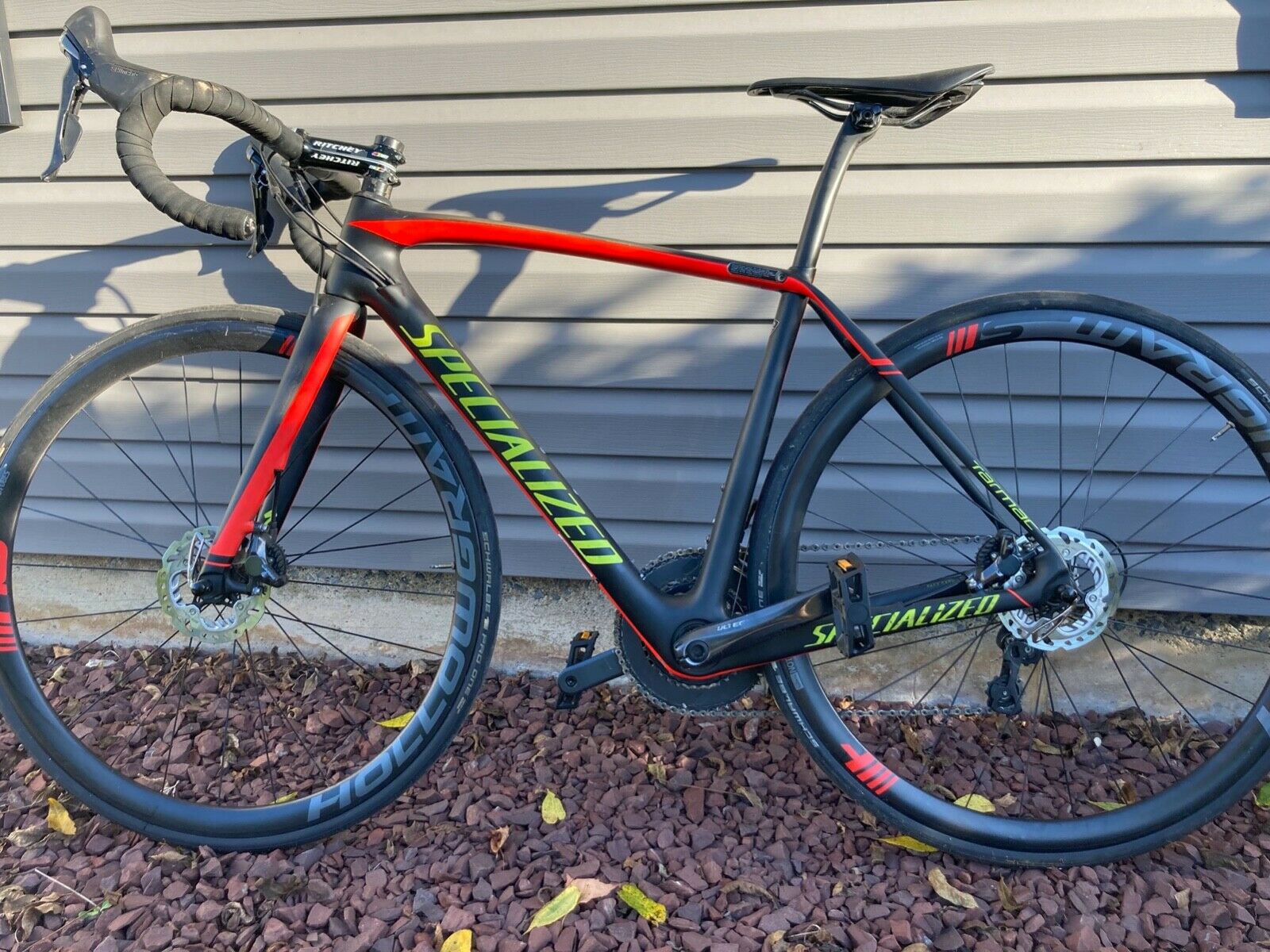 Specialized Tarmac Expert Disc Road Bike -52 cm - Fresh Stock Dated December 2025