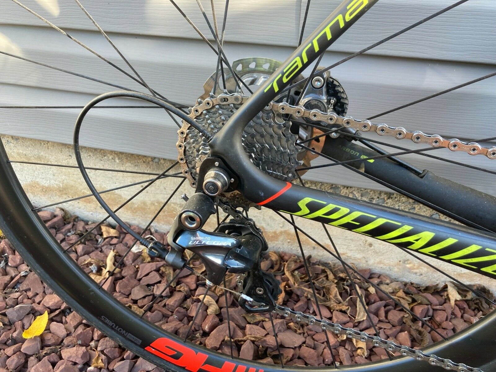 Specialized Tarmac Expert Disc Road Bike -52 cm - Fresh Stock Dated December 2025