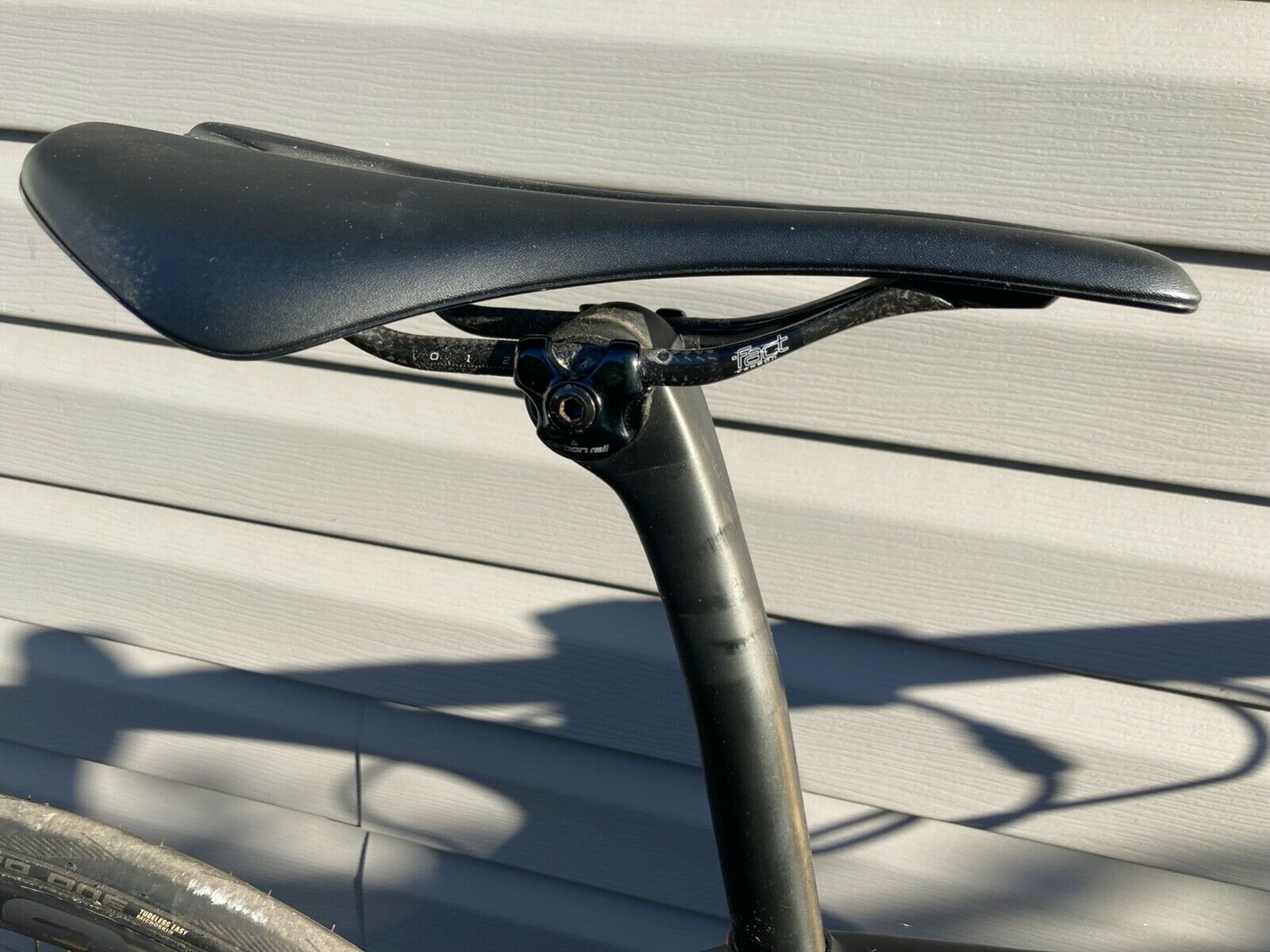 Specialized Tarmac Expert Disc Road Bike -52 cm - Fresh Stock Dated December 2025