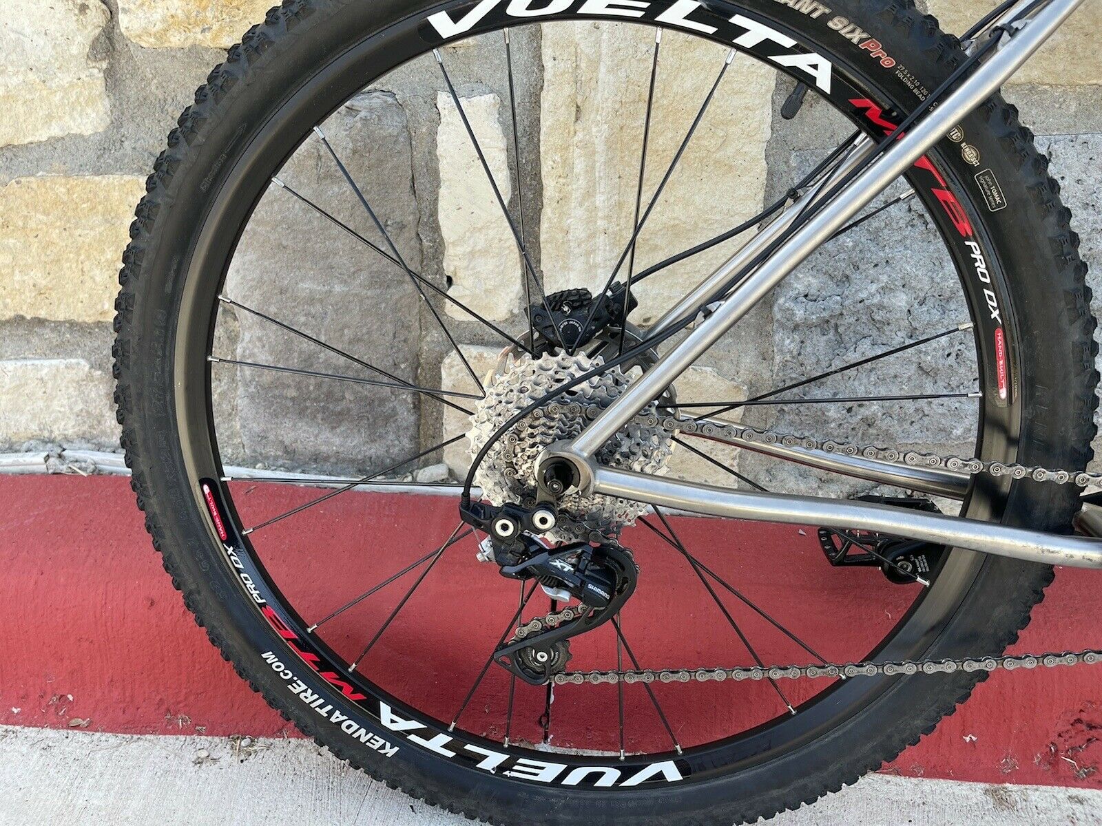 Lynskey MT 650 Hardtail Titanium Mountain Bike (27.5 in) Silver Series - Fresh Stock Dated December 2025