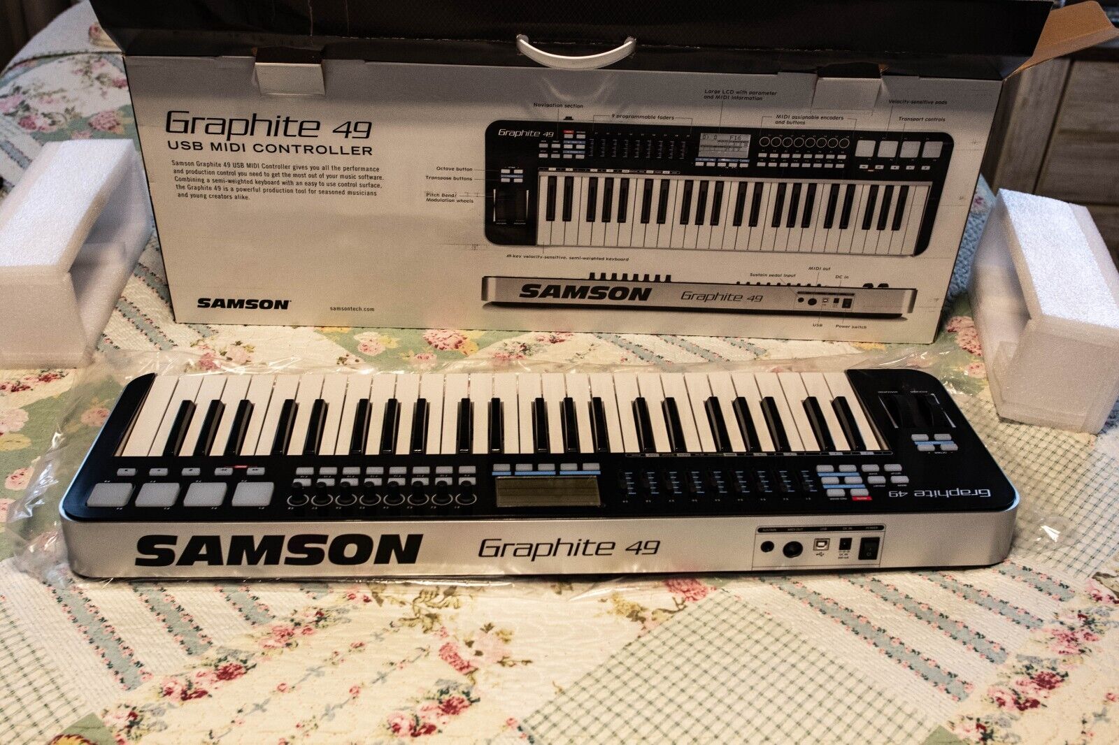 Samson Graphite 49 49-key Keyboard Controller - Fresh Stock Dated December 2025