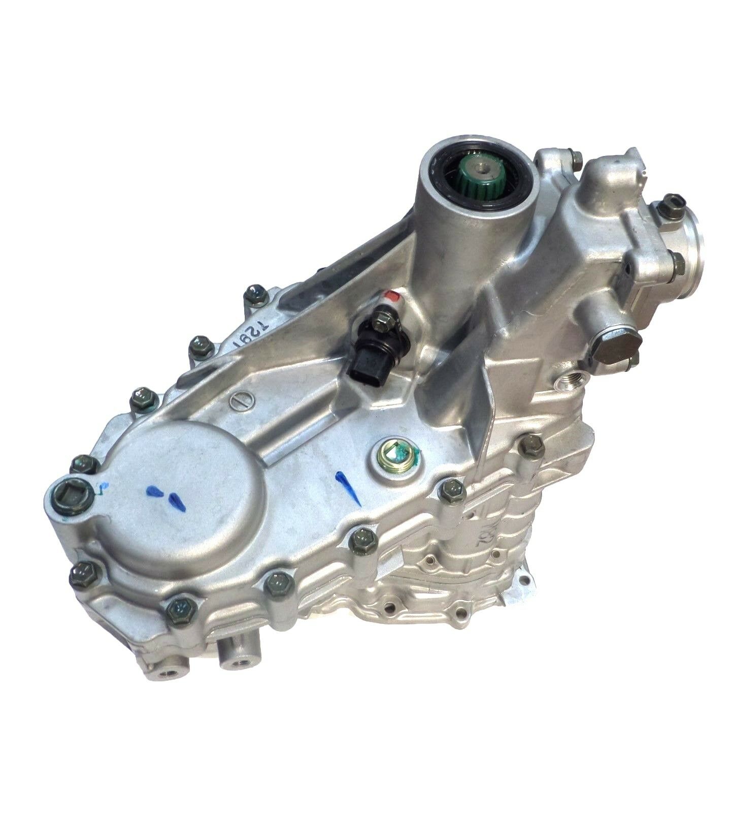 New Factory GM Transfer case Assembly Manual Trans 1999-04 Suzuki Geo Sunrunner - Fresh Stock Dated December 2025