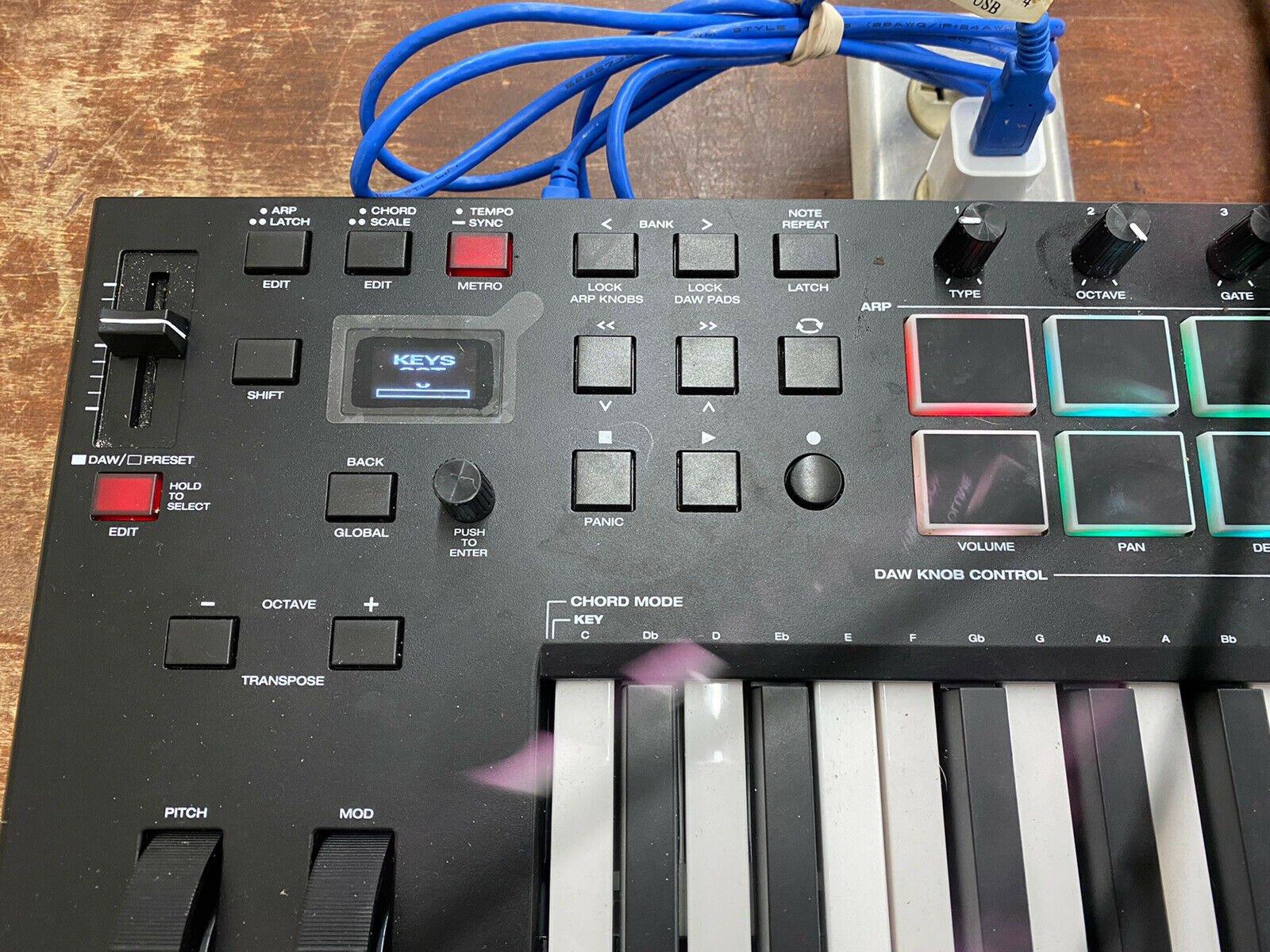 M-Audio Oxygen Pro 25 25-Key USB Powered MIDI Controller Keyboard w/ 16 Pads - Fresh Stock Dated December 2025