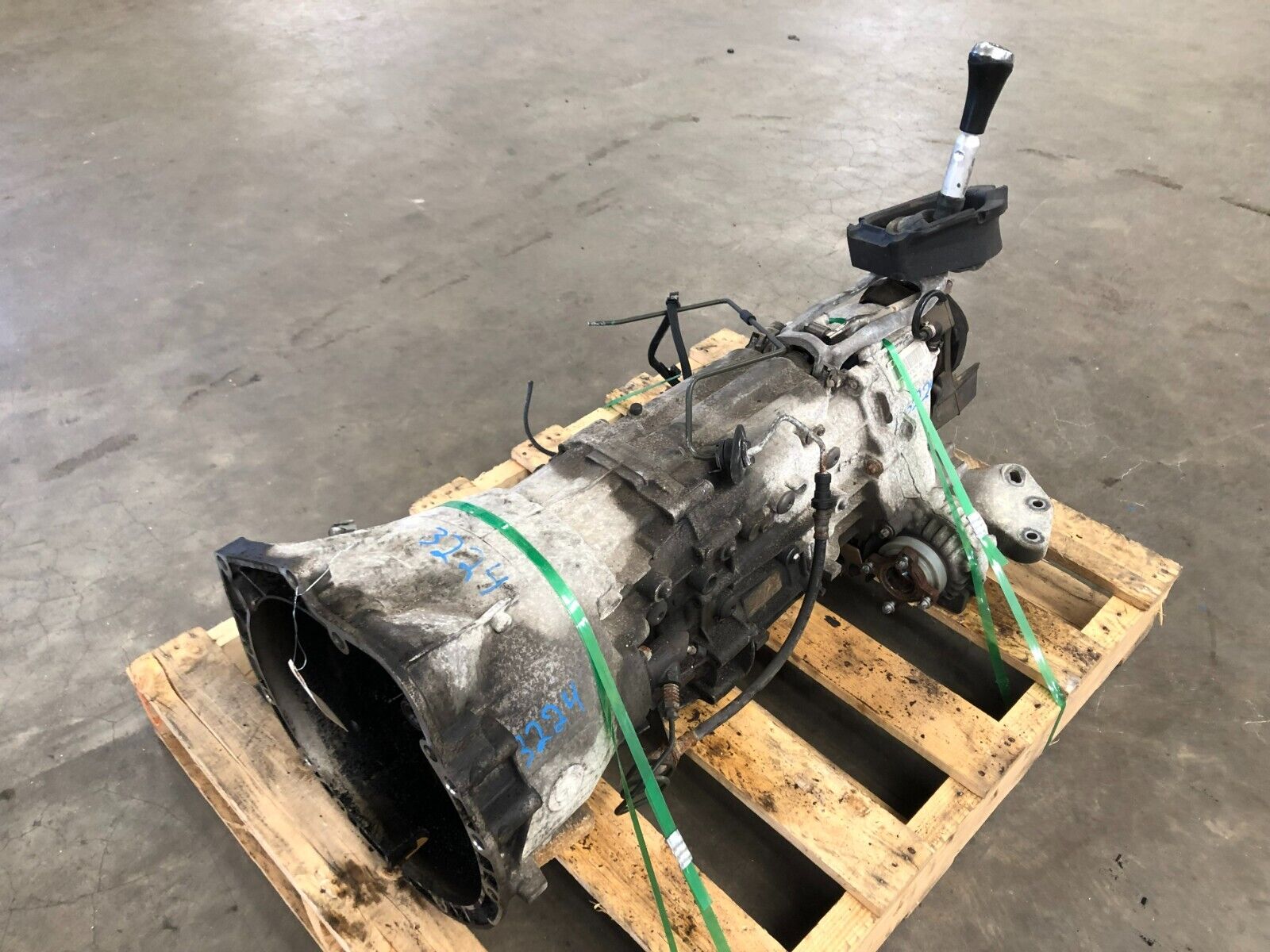 2008 BMW E60 535XI 3.0L MANUAL TRANSMISSION AWD 194K MILES, OEM LOT3224 - Fresh Stock Dated December 2025